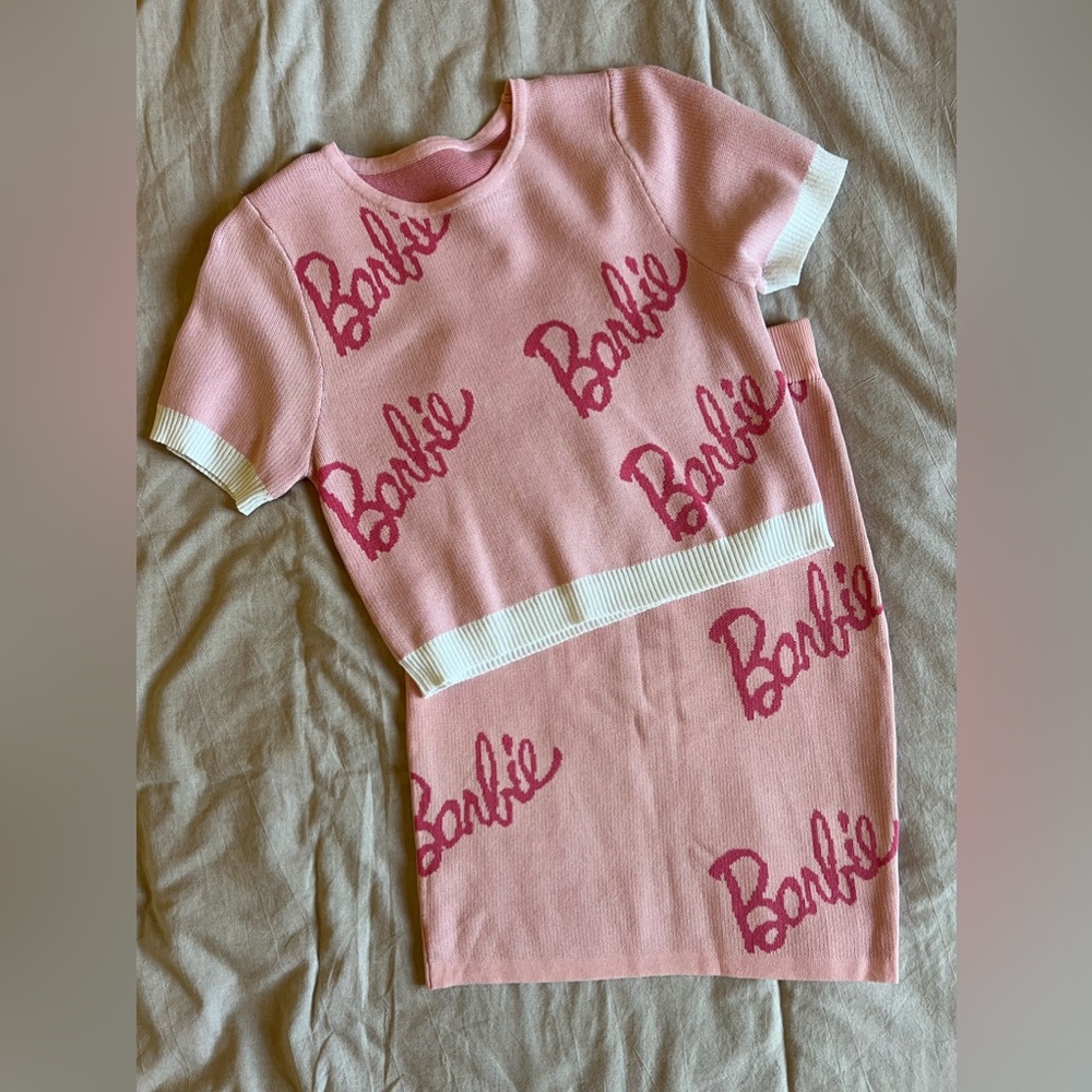 Barbie two piece skirt and top coord